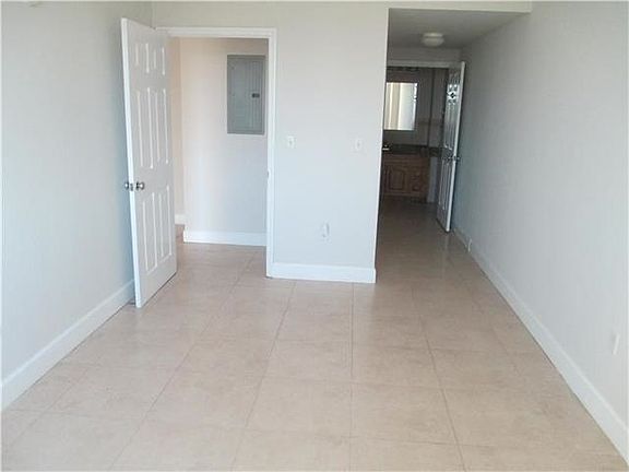 4th image of 50 Menores Ave APT 724