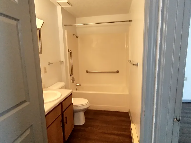 720 Cherry St — Photo 5