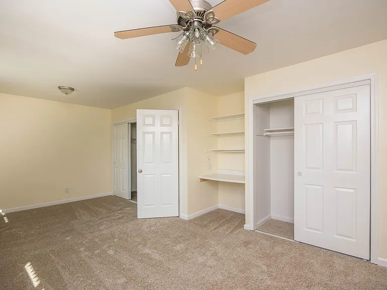 Breakwater Townhomes — Photo 22