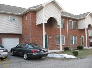 28327 Deplanche Ln #19, Inkster, MI 48141