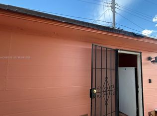 115 NW 193rd St #2, Miami, FL 33169