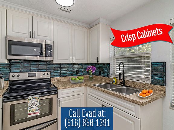 4th image of 1029 Park Dr #11