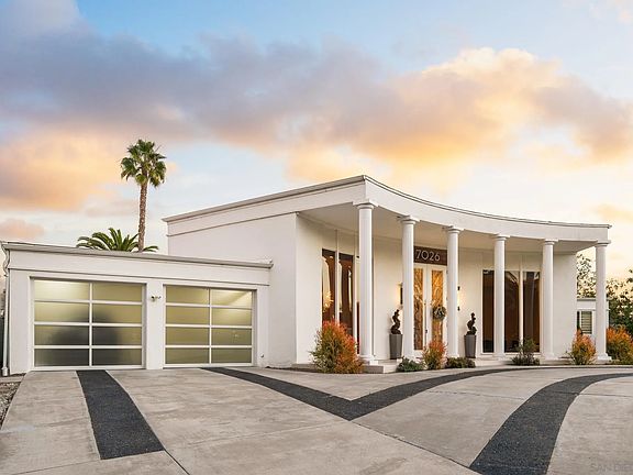 4th image of 7026 Estrella De Mar Rd