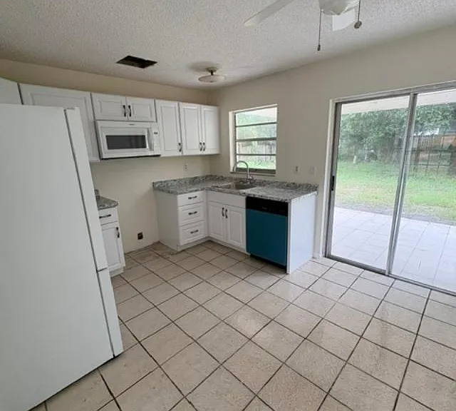 7238 Exemplar Dr — Photo 5