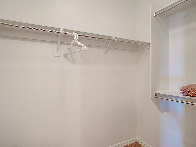 26731 W Pontiac Dr — Photo 28