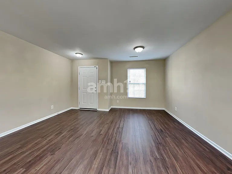 1320 Perga Ct — Photo 7