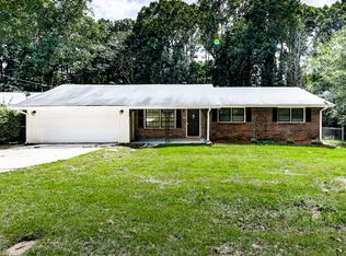 5163 Suggs St, Powder Springs, GA 30127