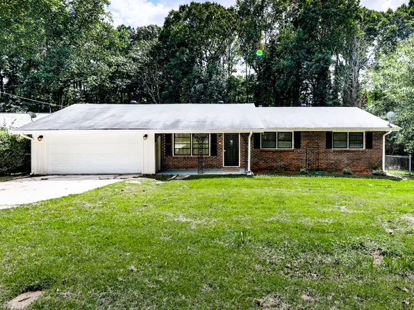 5163 Suggs St, Powder Springs, GA 30127