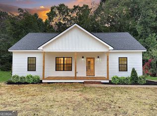 15 Confederate St, Cartersville, GA 30121