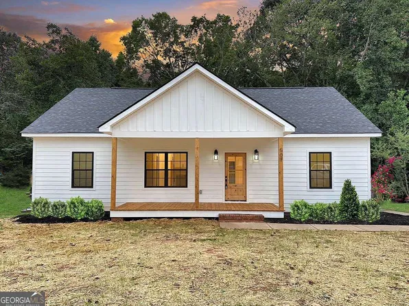 15 Confederate St, Cartersville, GA 30121