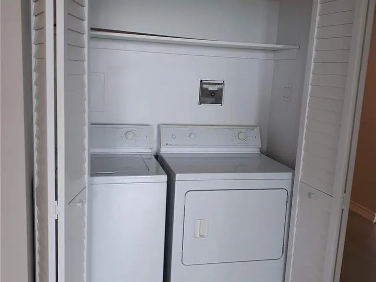 133 Torresdale Ave #1601 — Photo 9