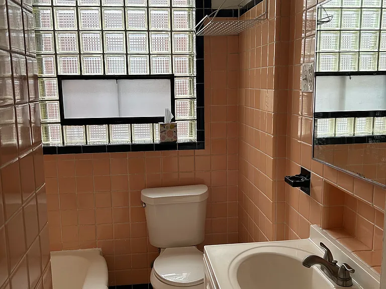 1909 Maury Ave #2 — Photo 8