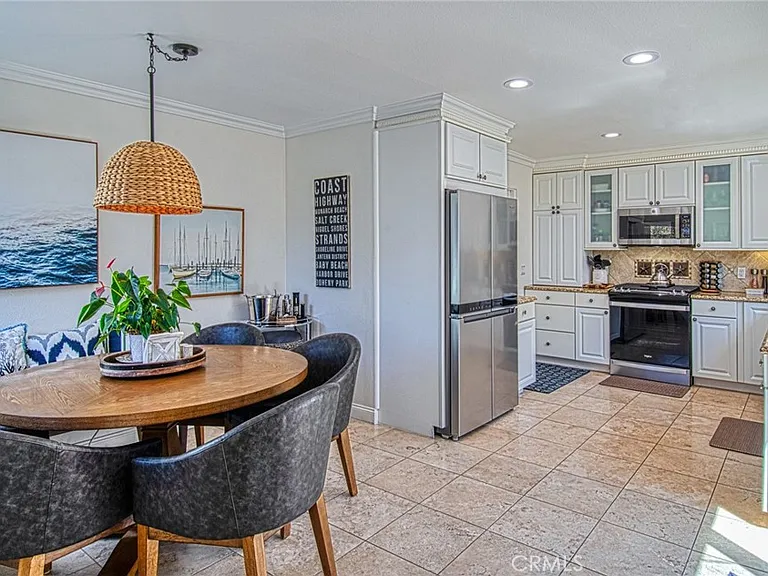 23842 Salvador Bay — Photo 9