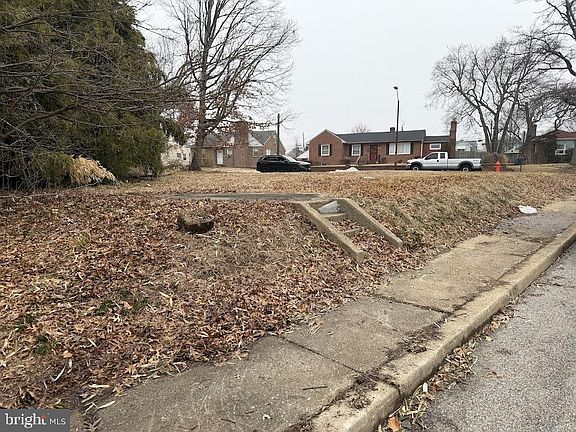 3rd image of 3623 Bayonne Ave