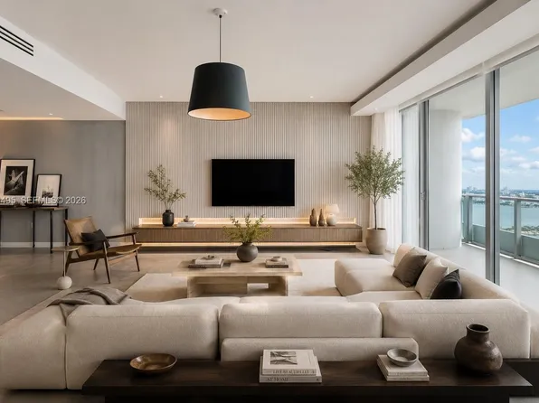 900 Biscayne Blvd #Penthouse 6205, Miami, FL 33132