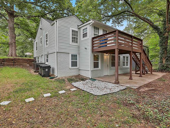 3rd image of 1746 Spring Ave #B