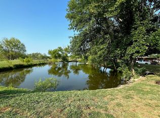 1074 County Road 142, Kaufman, TX 75142
