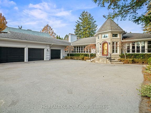 2nd image of 80 Bayview Rdg