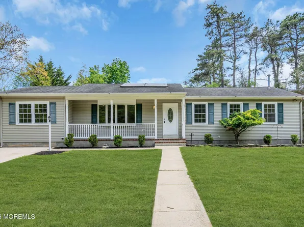 1932 12th Avenue, Toms River, NJ 08757