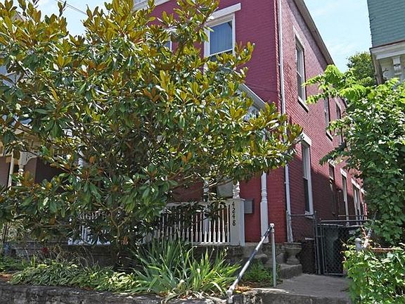 2nd image of 4248 Langland St