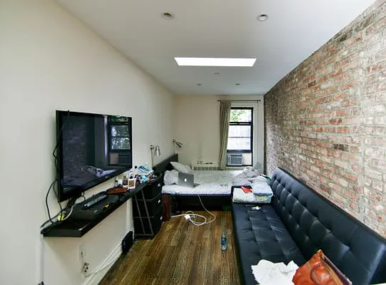 Rented by Icon Realty Management | media 17