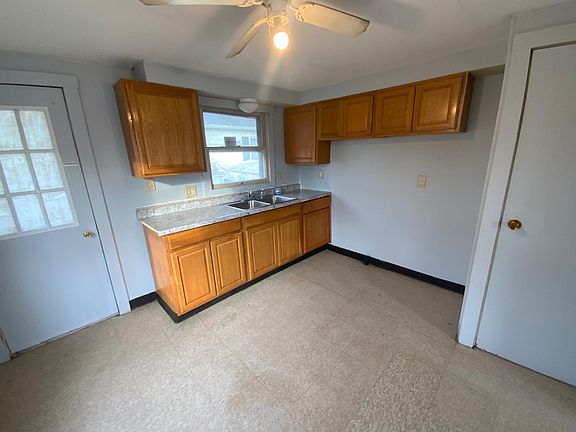 4th image of 504 Ann St #B
