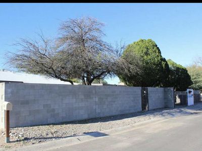 5734 E Calle Silvosa, Tucson, AZ, 85711