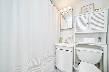 Rented by Living New York