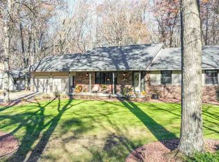 7670 Oakwood Ln, Custer, WI 54423