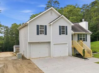 27 Oak Grove Ln, Adairsville, GA 30103