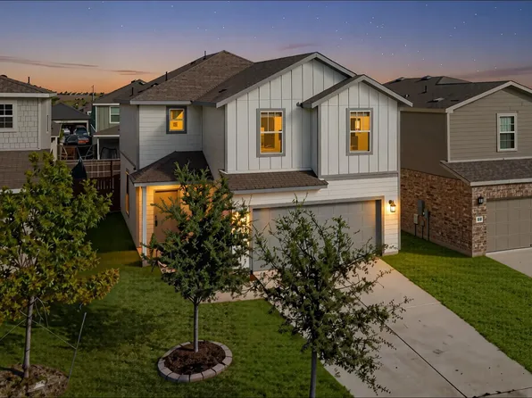 449 Stone Water Ln, Jarrell, TX 76537