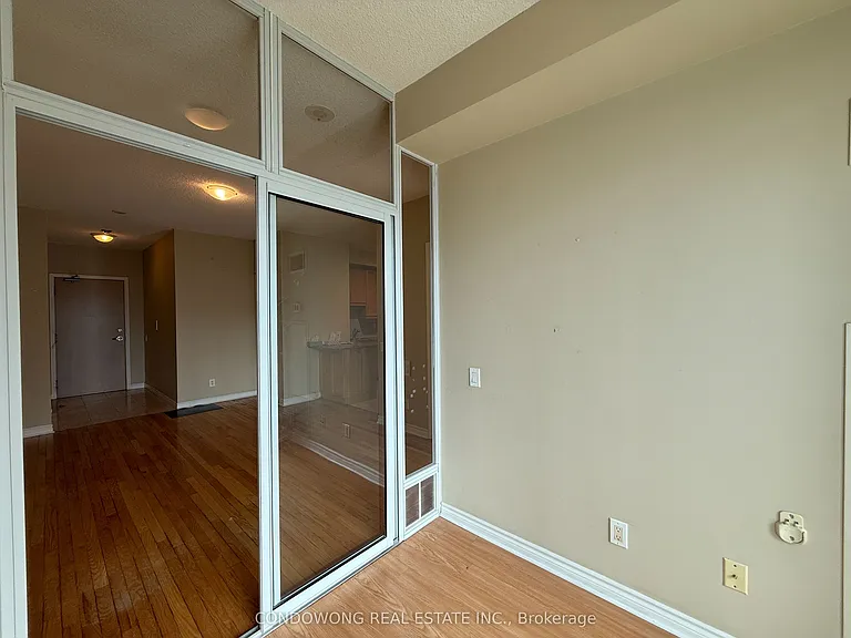 60 Byng Ave #1101 — Photo 9