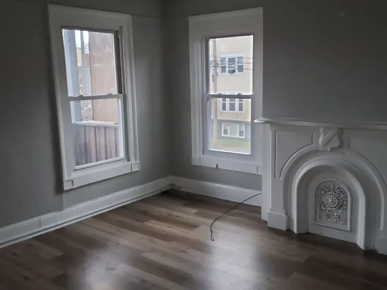 60 Noxon St #2 — Photo 3