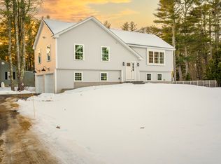 1 Small Pond Road, Gorham, ME 04038