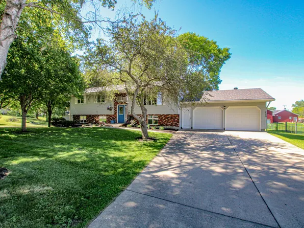 209 2nd St W, Brandon, MN 56315