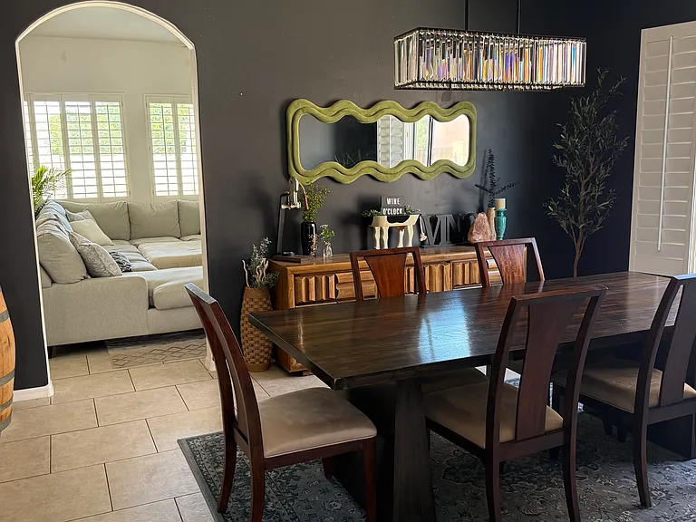 1554 E Kings Ct — Photo 17