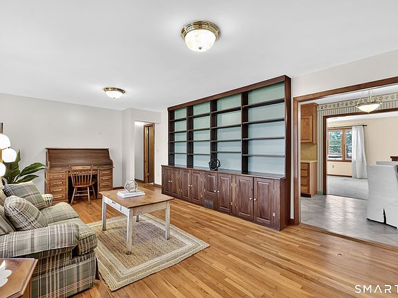 3rd image of 15 Johnson Road