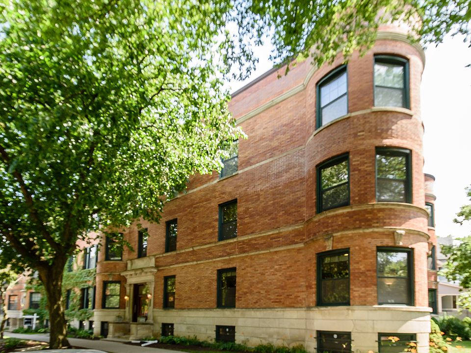 1st image of 1433 W Leland Ave #1W