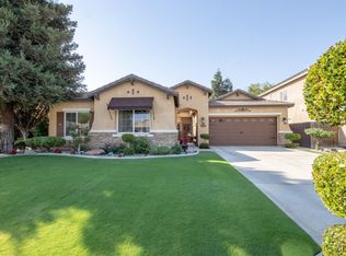 11007 Arden Villa Dr, Bakersfield, CA 93311