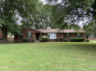 167 Indian Lake Rd, Hendersonville, TN 37075