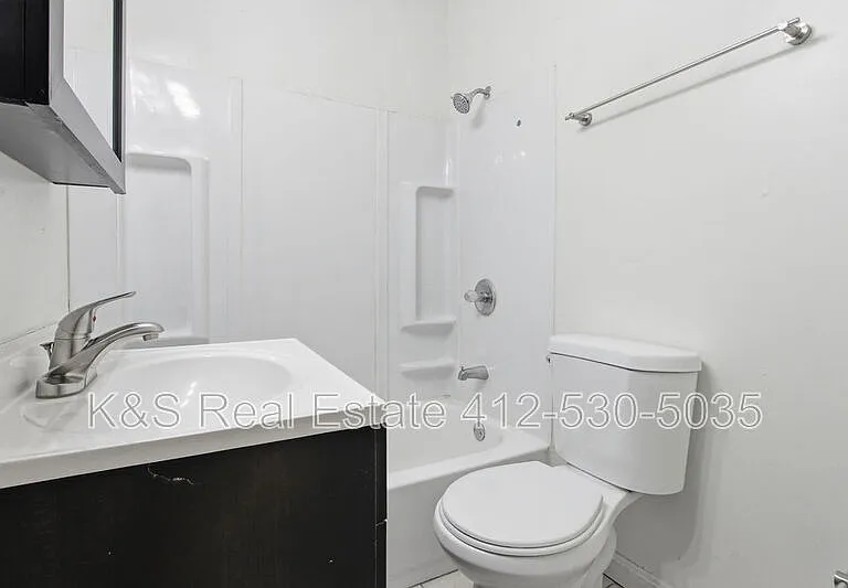 545 6th St #2 — Photo 10