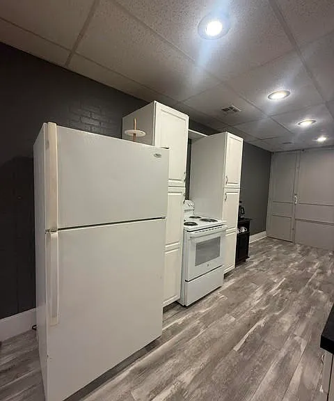 509 Broadway St #509 — Photo 4
