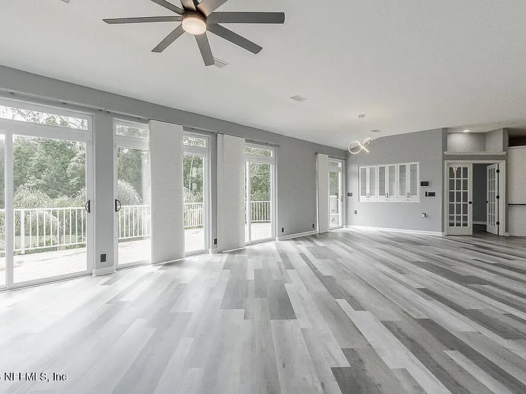 1770 Victoria Chase Ct — Photo 68