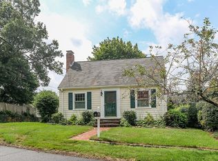 55 Fisher St, Westwood, MA 02090