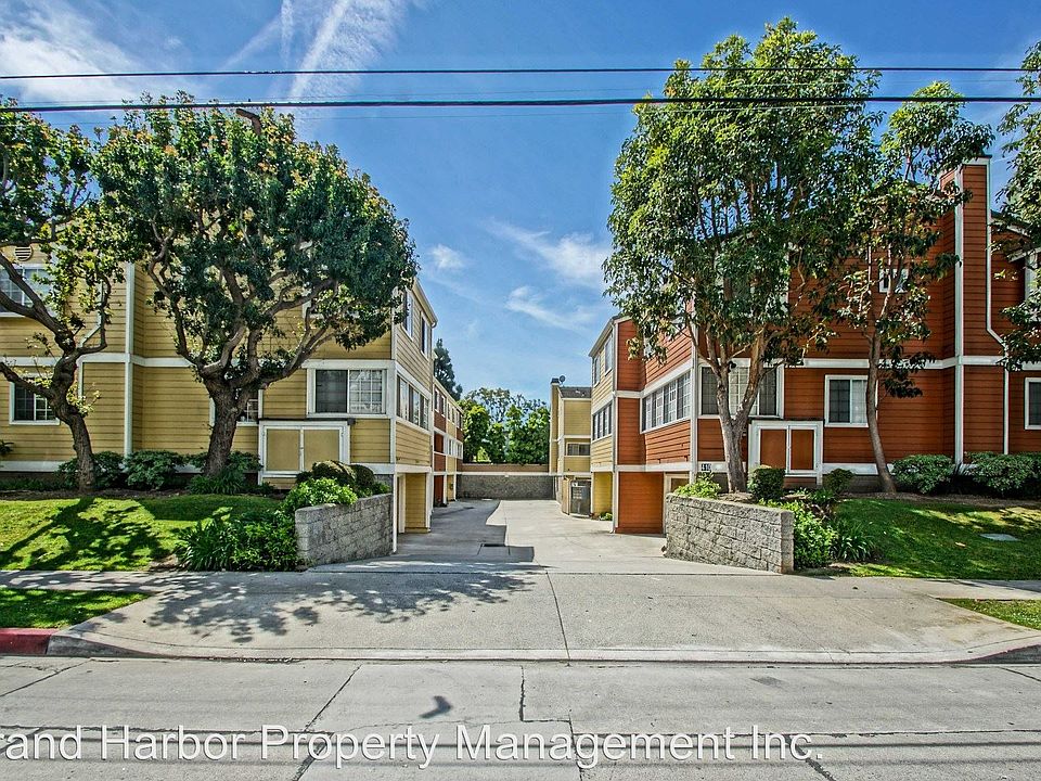 1st image of 410 W 220th St Unit 16