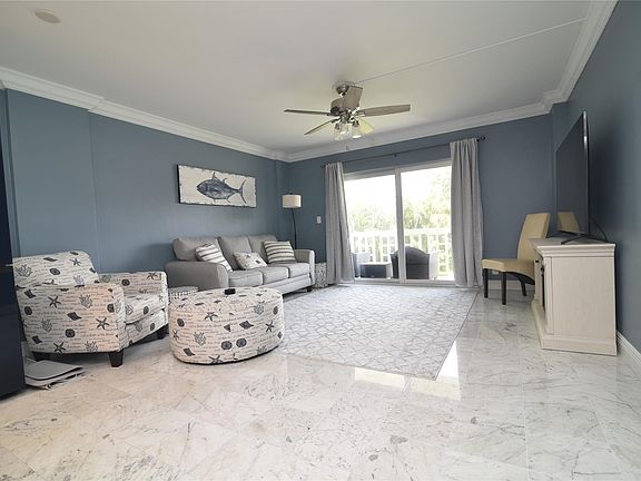 3rd image of 1831 NE 38th Street #207