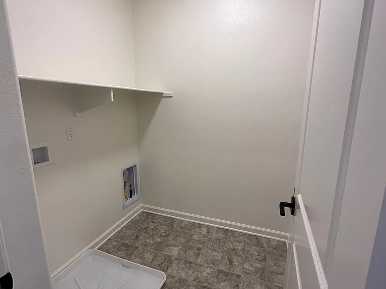 16339 Sandpiper Ave #B — Photo 8