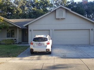 2140 Natasha Ct, Santa Rosa, CA 95403