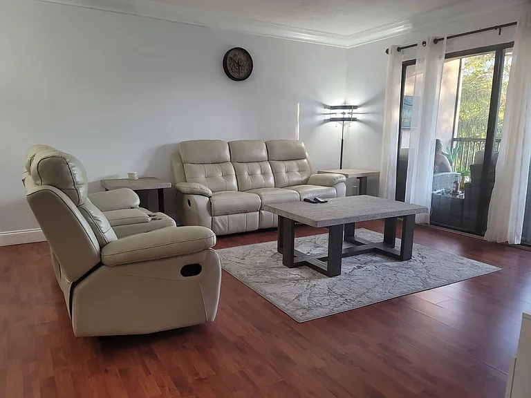 2200 S Cypress Bend Dr #308 — Photo 6