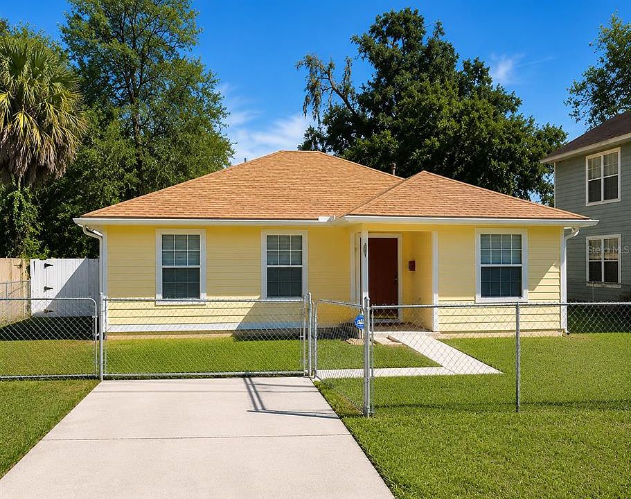 1st image of 603 SW 5th St